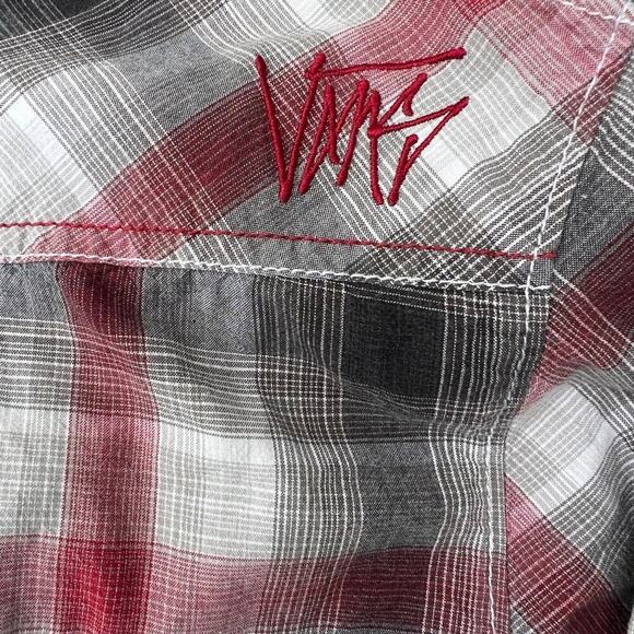 Vans mens M plaid snap down shirt, long sleeve, gray and red. - Picture 2 of 9